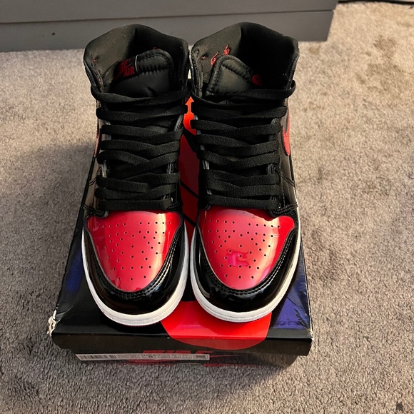 AIR JORDAN 1 RETRO HIGH OG \'PATENT BRED\' main image 6